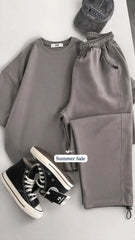 Round Neck Style Short Sleeve 2-Pcs Summer Tracksuit For Her CWTS-02