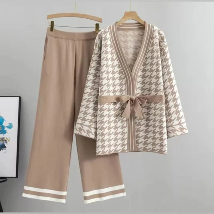 Belt Style Premium Quality Winter 2-Pcs Co-Ord Set. CWTS-34